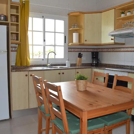 Vakantiehuis Mirafondo Playa Honda (Lanzarote)