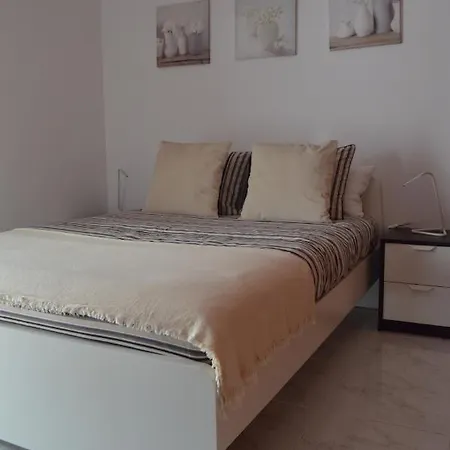 Playa Honda I Apartment