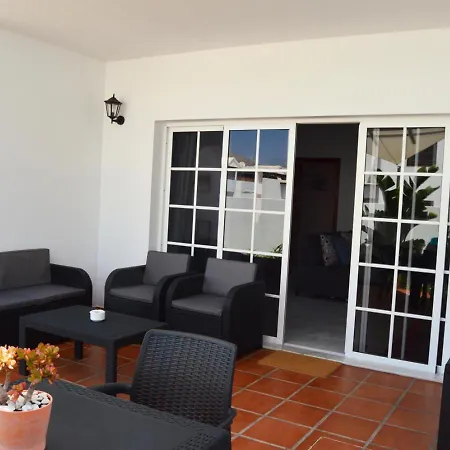 Mirafondo Playa Honda (Lanzarote)