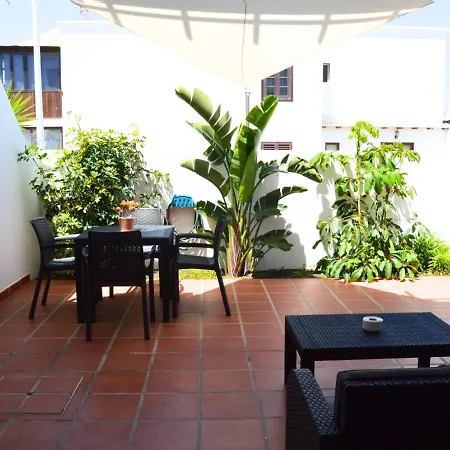 Playa Honda I Apartment *