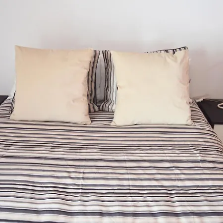 Mirafondo Playa Honda (Lanzarote)